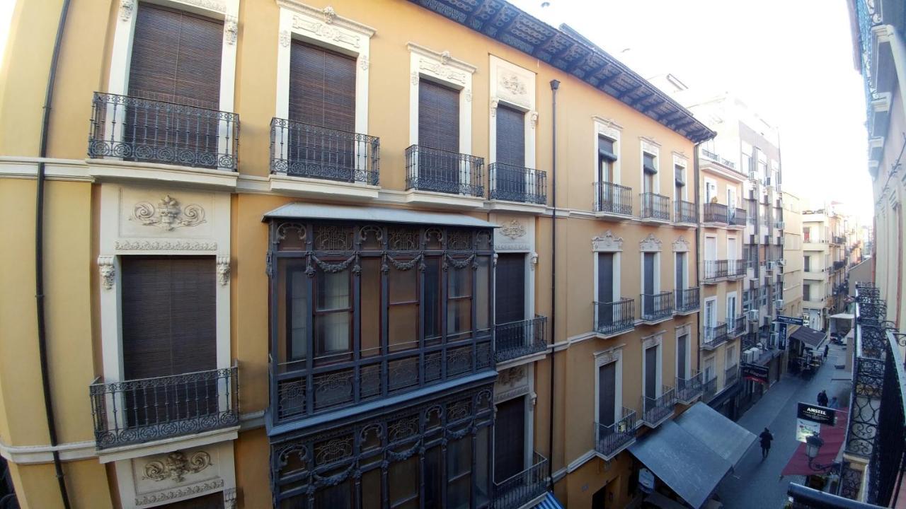 San Francisco 10 - 6 Apartamentos Boutique En El Centro - Playa Postiguet Аликанте Екстериор снимка