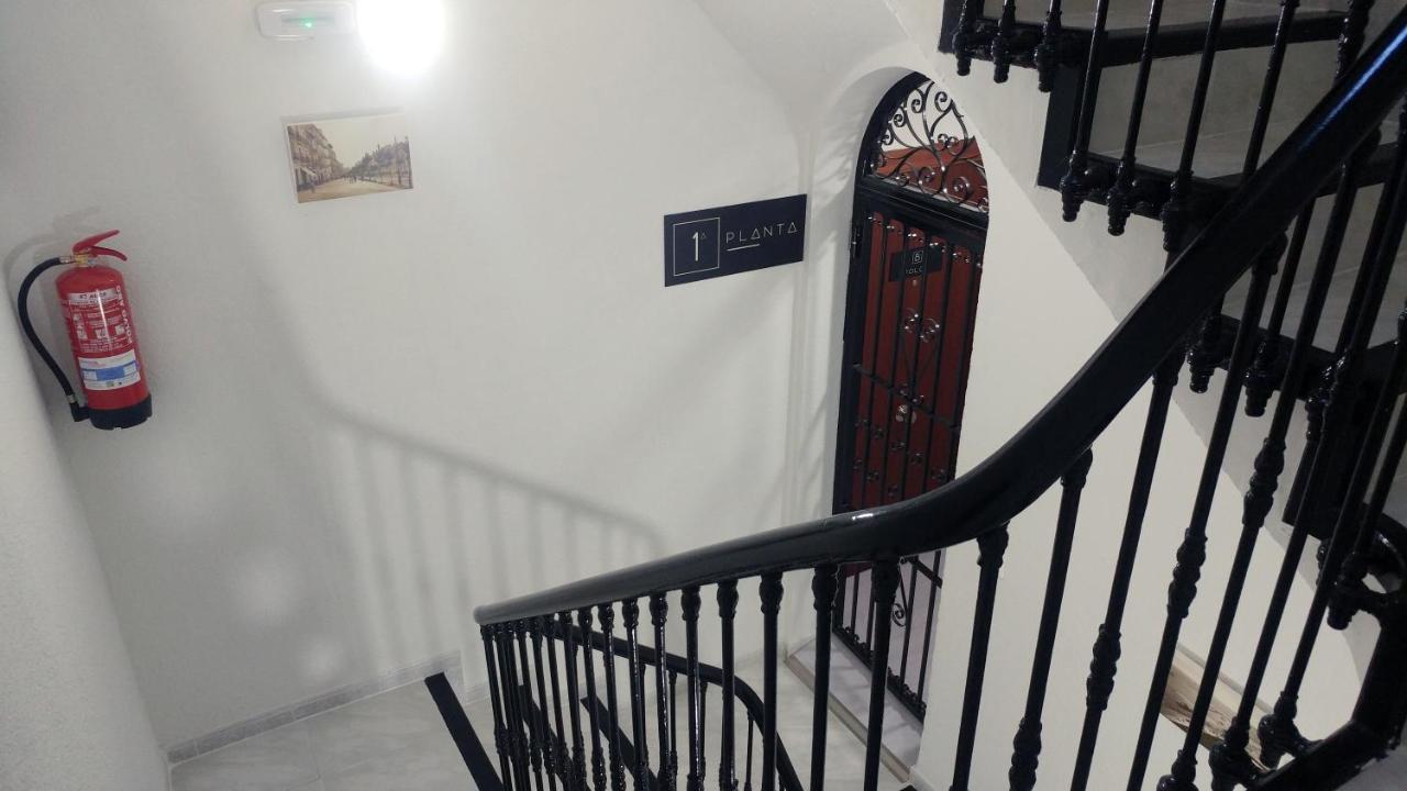 San Francisco 10 - 6 Apartamentos Boutique En El Centro - Playa Postiguet Аликанте Екстериор снимка