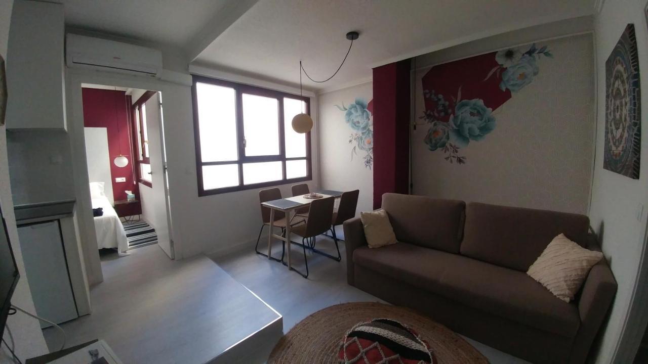 San Francisco 10 - 6 Apartamentos Boutique En El Centro - Playa Postiguet Аликанте Екстериор снимка
