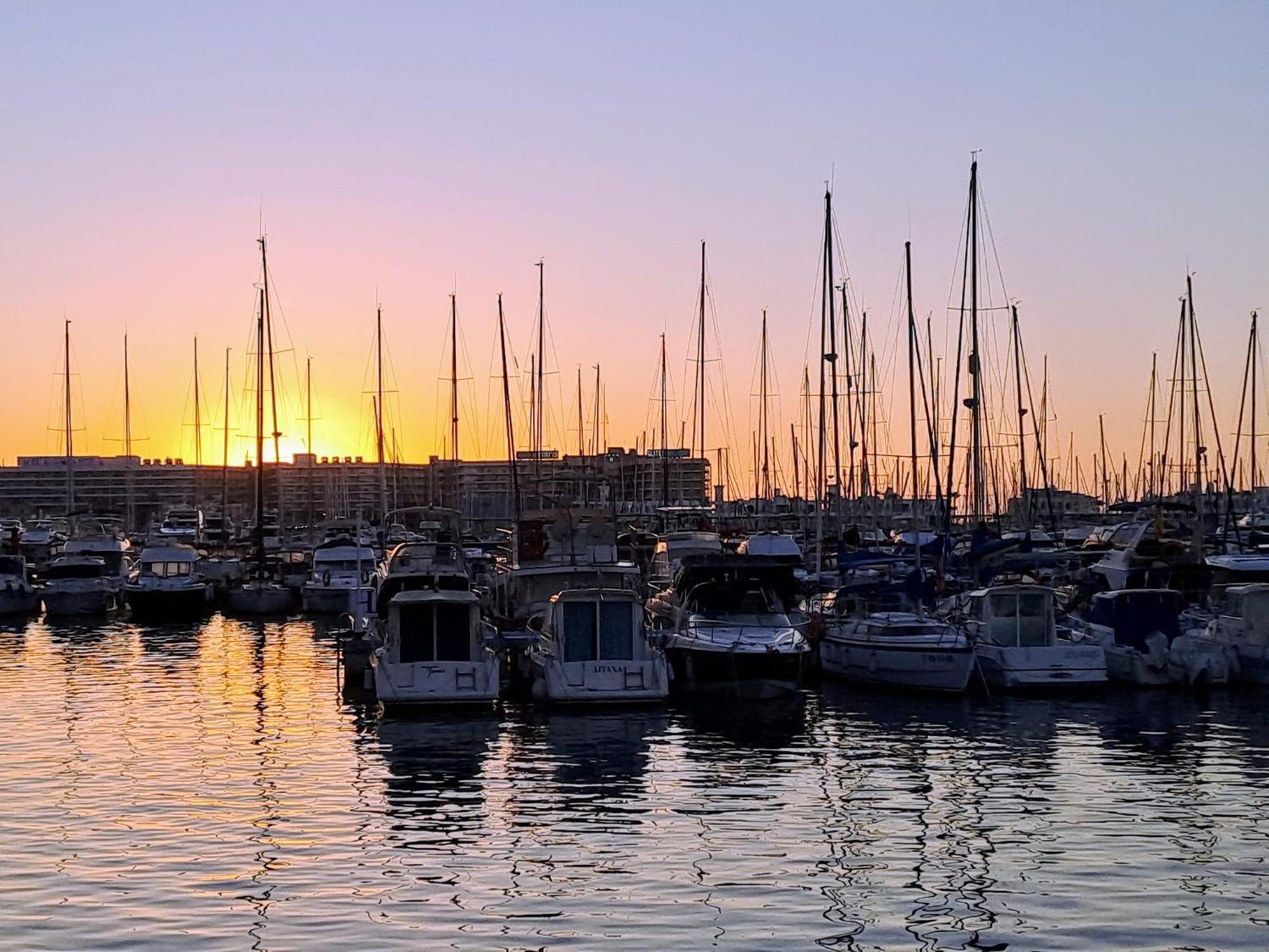 San Francisco 10 - 6 Apartamentos Boutique En El Centro - Playa Postiguet Аликанте Екстериор снимка